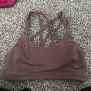 Free to be serene lululemon bra size 4